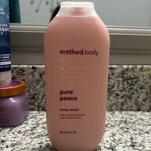 Body Pure Peace Body Wash - Pink